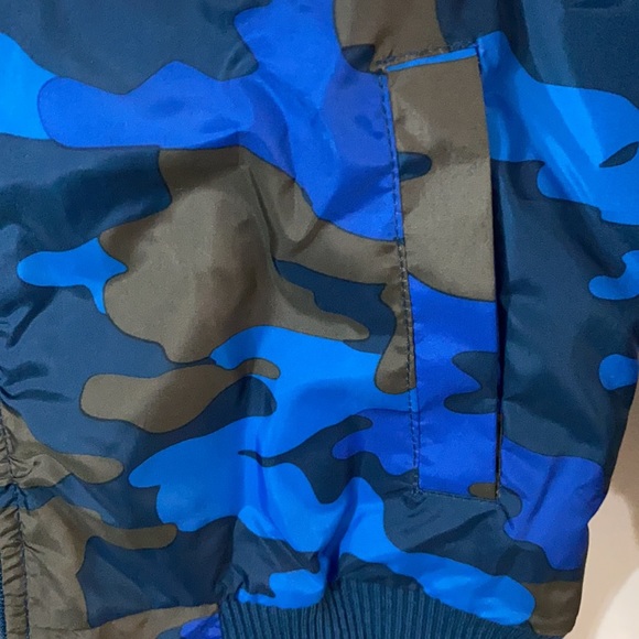 NWT Disney Stitch toddler boys blue Camo print Nylon long sleeve jacket size 2T - Picture 4 of 8